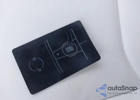 2021 Tesla Model Y Performance Dual Motor All-Wheel Drive z USA, uszkodzony, nr VIN 5YJYGDEF2MF121719